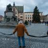 Das Bündnis "Schweinfurter Erklärung" organisierte bereits einmal im Januar eine Menschenkette auf dem Marktplatz. Am Sonntag, 6. Februar, sind die Bürger wieder aufgerufen, ab 15.30 Uhr zu der Aktion "Lichter für Demokratie und Zusammenhalt" zu kommen.