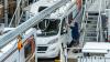 Alle Hände voll zu tun hatte 2021 die deutsche Caravaning-Branche. Das wird heuer ähnlich sein, denn die Nachfrage zum Beispiel nach Wohnmobilen ist nach wie vor groß. Unser Bild zeigt ein Werk der Knaus-Tabbert AG im niederbayerischen Jandelsbrunn.