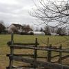 Bei der Ausweisung des geplanten Baugebiets "Baumgärten" in Alitzheim setzt die Gemeinde Sulzheim auf die gemeinsame Suche nach Lösungsmöglichkeiten mit der Baumschule Gerlach (im Hintergrund), deren Pachtvertrag Ende 2022 ausläuft.
