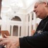 Grigory Sokolov, einer der bedeutendsten Pianisten der Gegenwart, gastiert in Weikersheim.