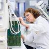Mit 1400 Beschäftigten ist das Dialysegeräte-Werk von Fresenius Medical Care einer der großen Arbeitgeber in Schweinfurt.