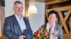 Annemarie Mauer geht nach fast 48 Jahren als Angestellte im Geiselwinder Rathaus in den Ruhestand. Bürgermeister Ernst Nickel verabschiedete sie mit Blumen.