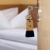 Seit März 2020 konnten sich Gaststätten und Hotels nur durch staatliche Hilfen über Wasser halten.
