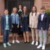 Die Konfirmanden (von links): Toni Scharner, Jana Pernitschka, Lea Heil, Emily Haas, Elias Sachs mit Pfarrerin Sabine Schlagmüller (hinten).