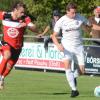 Alexander Braun (links) vom ASV Neumarkt verfolgt den ballführenden Sebastian Fries. Im Heimspiel gelang dem TSV Karlburg ein 0:0 gegen die Neumarkter. An diesem Samstag treten sie bei den Oberpfälzern zum Rückspiel im ASV-Sportzentrum am Deininger Weg an.