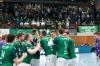 Die Handballer der DJK Rimpar Wölfe feiern mit ihren Fans den zweiten Derbysieg über den HSC 2000 Coburg in dieser Saison. Die Handballer der DJK Rimpar Wölfe feiern mit ihren Fans den zweiten Derbysieg über den HSC 2000 Coburg in dieser Saison.