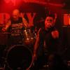 Die Ami-Punks sind zurück in Schweinfurt. The Casualties aus New York war die erste Band aus Übersee, die seit Ausbruch der Pandemie wieder im Schweinfurter Kulturhaus Stattbahnhof aufgetreten ist. Die Ami-Punks sind zurück in Schweinfurt. The Casualties aus New York war die erste Band aus Übersee, die seit Ausbruch der Pandemie wieder im Schweinfurter Kulturhaus Stattbahnhof aufgetreten ist.