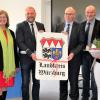 Nach 34 Jahren im Dienst des Landratsamtes Würzburg wurde Rainer Künzig (Fünfter von links) verabschiedet. Dabei waren (von links) Felix von Zobel, 3. Stellvertreter des Landrats, Karen Heußner, 1. Stellvertreterin des Landrats, Landrat Thomas Eberth, Altlandrat Eberhard Nuß, Christine Haupt-Kreutzer, Stellvertretende Landrätin und Waldemar Brohm (3. Stellvertreter des Landrats).