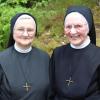 Schwester Winfrieda (links) und Schwester Salesia (rechts)