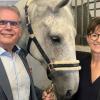 Vom 15. bis 17. Juli werden beim inzwischen 72. Kilinai Reit- und Springturiner rund 200 Reiterinnen und Reiter erwartet. Darauf freuen sich der Vorsitzende Jochen Klingler mit der Geschäftsführerin des Reit- und Fahrsportvereins, Andrea Kranig. Vom 15. bis 17. Juli werden beim inzwischen 72. Kilinai Reit- und Springturiner rund 200 Reiterinnen und Reiter erwartet. Darauf freuen sich der Vorsitzende Jochen Klingler mit der Geschäftsführerin des Reit- und Fahrsportvereins, Andrea Kranig.