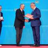 Jörg Ammon - Präsident BLSV; Fritz Baumann; Joachim Herrmann - Sport- u. Innenminister Bayern. Jörg Ammon - Präsident BLSV; Fritz Baumann; Joachim Herrmann - Sport- u. Innenminister Bayern.