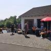 Flohmarktstand. Flohmarktstand.