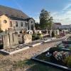 Für die neuen Grabarten wie Urnengräber und Baumbestattungen musste eine neue Friedhofssatzung für die gemeindlichen Friedhöfe in Oberschwarzach und Siegendorf erstellt werden.