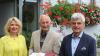 Landrätin Tamara Bischof und Wiesenbronns Bürgermeister Volkhard Warmdt gratulierten dem Wiesenbronner Altbürgermeister und ehemaligen Kreisrat Gerhard Müller zum 80. Geburtstag