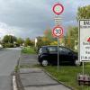 Im hinteren Bereich der Bündstraße können nur noch Radfahrer passieren, Durchgangsverkehr ist nicht mehr möglich. Im hinteren Bereich der Bündstraße können nur noch Radfahrer passieren, Durchgangsverkehr ist nicht mehr möglich.