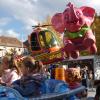 Obwohl der Himmel über Unterfranken am Wochenende meist von dicken Wolken verdeckt war, schien mancherorts dennoch die Sonne durch die Wolkendecke. Auf dem Haßfurter Straßenfest konnten Familien einige schöne Stunden verbringen. 