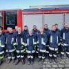 Das Foto zeigt die beiden Schiedsrichter Simon Apfelbacher und Christoph Dülch, die Prüfungsteilnehmer Claudia Hörner, Steffen Brunner, Wolfgang Schäfer, Michael Riedmüller, Aaron Mehring, Sebastian Hertwig, Nadja Hörner, Steffen Neumeier, Anja Krauß, Florian Binder, Maximilian Gärtner, Benjamin Weber, Jugendwart Stefan Dietzel und Schiedsrichter Ralf Baussenwein.