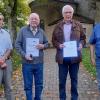 Auf dem Foto Winfried Golonka, Kreisvorsitzender, Erwin Schneider, Arnold Falkenstein, Bernd Kießling, Kreisgeschäftsführer.