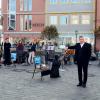 Pfarrer Matthias Hörning mit dem Posaunenchor St. Johannis. Pfarrer Matthias Hörning mit dem Posaunenchor St. Johannis.