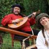 "Windwood & Co" mit Vanessa Feilen und Andreas Schuss gestalten in der Kirchenmusikwoche in der Erlöserkirche ein besinnliches Konzert am Sonntagnachmittag, 13. November.