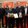 Beim Kameradschaftsabend (vorne von links): Waldemar Schneider, Benedikt Jelinek (hinten von links): Michael Reitzenstein, Konstantin Behringer, Manuel Dill, Dominik Dill, Thomas Eberth, Joachim Kipke.