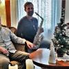 Ehrenpräsident Jürgen Kröckel (von links) mit Stabsfeldwebel André Müller und Sascha Pfrang, zweiter Vorsitzender der Poppenrother Musikanten.