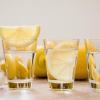 Die vermeintlich mexikanische Tradition vom Tequila-Shot mit dem Salz von der Hand und dem Biss in eine Zitrone ist eine deutsche Erfindung. In Mexiko kennt man dieses Ritual nicht. 