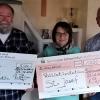 Im Bild der örtliche Verbindungsmann "Hilfsprojekt Pater Martin" Diakon Richard Friedrich, Vorsitzende des "Förderverein Palliativstation St. Josef" Ursula Pöpperl und EVS-Vorsitzender Reinhold Günther.