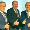 Kammerpräsident Ulrich Bopp (Mitte) zusammen mit dem neu gewählten Präsidenten der Zentralstelle des Deutschen Handwerks, Dachdeckermeister Jörg Dittrich aus Dresden (links), und dessen Vorgänger Hans Peter Wollseifer, der das Amt neun Jahre innehatte.