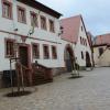 Ein Schmuckstück ist der Kirchpklatz in Sachsenheim geworden, auch dank tatkräftiger Unterstützung der Anwohner. Ein Schmuckstück ist der Kirchpklatz in Sachsenheim geworden, auch dank tatkräftiger Unterstützung der Anwohner.
