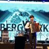 Der Steinacher Frank Schmitt ist Frontmann der Band Bergwerk.