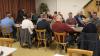 Jeweils vier Personen an einem Tisch spielen eine Runde mit 30 Spielen. Danach werden die Partnerinnen und Partner neu ausgelost. Jeweils vier Personen an einem Tisch spielen eine Runde mit 30 Spielen. Danach werden die Partnerinnen und Partner neu ausgelost.