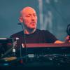 DJ Paul Kalkbrenner trat im September das erste Mal in Würzburg auf und sorgte für gemischte Gefühle bei den Besucherinnen und Besuchern. DJ Paul Kalkbrenner trat im September das erste Mal in Würzburg auf und sorgte für gemischte Gefühle bei den Besucherinnen und Besuchern.