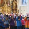 Lichtertanz der Klasse 1b.