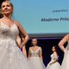 Die Hochzeitsmesse in der Stadthalle lockte viele junge Paare aus der ganzen Region an. Die Hochzeitsmesse in der Stadthalle lockte viele junge Paare aus der ganzen Region an.