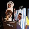 Quassel und Henrietta auf abenteuerlicher Seereise.