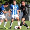 Darf beim FC 05 Schweinfurt nach gut einem halben Jahr Verletzungspause erstmals wieder auf einen Kurzeinsatz hoffen: Severo Sturm (rechts). Unser Bild zeigt eine Szene aus dem Sommer-Testspiel gegen den FV 04 Würzburg mit Laurin Thein (links/inzwischen beim Landesligisten TSV Buch) und Lukas Illig.