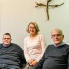 Sie gehören zum Team des Gesprächsladens: Bruder Jürgen Heß (Links), Pastoralreferentin Gudrun Heid (Mitte) und ehrenamtlicher Mitarbeiter Bertram Söller. Sie gehören zum Team des Gesprächsladens: Bruder Jürgen Heß (Links), Pastoralreferentin Gudrun Heid (Mitte) und ehrenamtlicher Mitarbeiter Bertram Söller.