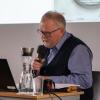 Eberhard Schellenberger stellt sein Buch "Deckname Antenne" vor.