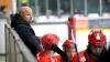 "Vollgas" fordert Haßfurts Trainer Petr Sikora von seinen Spielern in den beiden Partien gegen den ERC Sonthofen. Die Haßfurter Hawks genießen am Freitag zunächst Heimrecht und treten dann am Sonntagabend bei den Oberallgäuern an.
