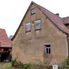 Das ehemalige Gasthaus "Krone" in Esselbach wird dem Abrissbagger zum Opfer fallen. Die Gemeinde hofft, dass ein Investor auf dem Areal ein Pflegeheim errichten wird.