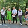 Im Vorjahr hatten sich Staatsminister Hubert Aiwanger und Umweltminister Thorsten Glauber vor Ort zum Thema Windkraftanlagen im Naturpark Steigerwald mit Geiselwinds Bürgermeister Ernst Nickel, Landrätin Tamara Bischof und Iphofens Bürgermeister Dieter Lenzer informiert.