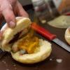 In Miesbach gibt es schon einen Wurstkrapfen. Da ist der Weg zu Krapfen mit Insekten nicht mehr weit.
