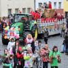 Bunt und kreativ präsentierten sich die Teilnehmer des Gaudiwurms am Faschingssonntag in Mellrichstadt. Ein paar Gäste wussten sich allerdings nicht zu benehmen.