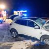 Ersten Angaben zufolge kam die Fahrerin dieses Pkw am Montagabend nach einem Überschlag auf der A70 bei Stettfeld mit leichten Verletzungen davon. 