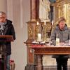 Michael Bick und Hiltrud Altenhöfer beim Wortgottesdienst am Aschermittwoch in der Hausener Kirche St. Wolfgang. Michael Bick und Hiltrud Altenhöfer beim Wortgottesdienst am Aschermittwoch in der Hausener Kirche St. Wolfgang.