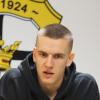 Florian Dietz, Profikicker des 1. FC Köln, war Gast der Schiedsrichtergruppe Bad Kissingen im Thulbaer Sportheim.