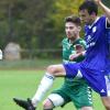 Leon Brand (im grünen Trikot) und der TSV Großbardorf II sind am Sonntag beim TSV Abtswind II gefordert.