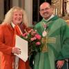 v.l. Bernadette Arnold, Pfarrer Joachim Bayer