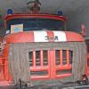 Aus den 1970er Jahren stammt dieses Feuerwehrfahrzeug. Es besitzt einen 3000 Liter Tank und eine Löschkanone sowie das notwendige Schlauchmaterial.